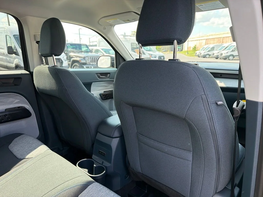New 2026 Carbonized Gray Metallic Ford XLT image 13