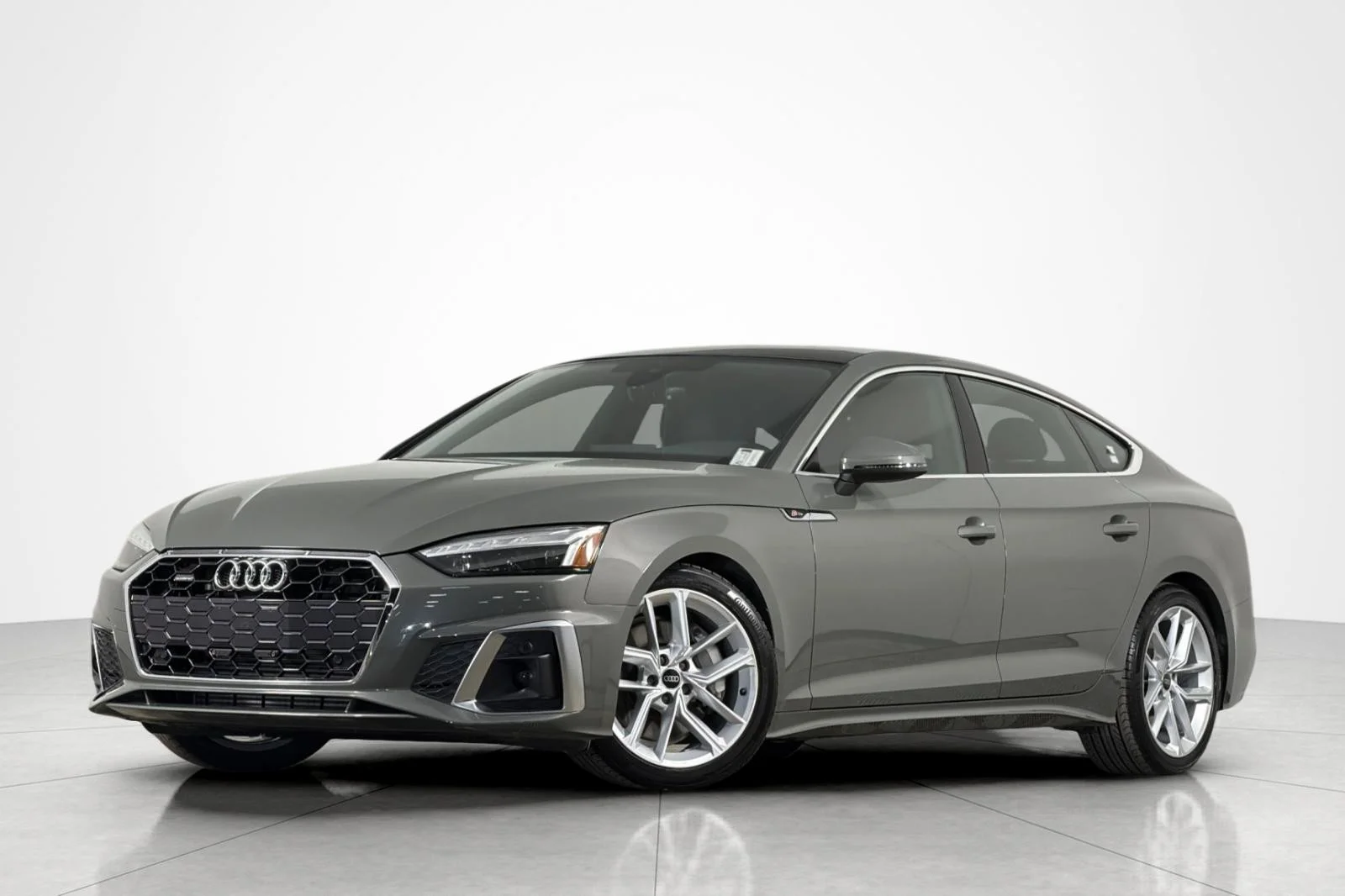 2023 Audi A5 Sportback 45 Premium quattro S tronic's photo