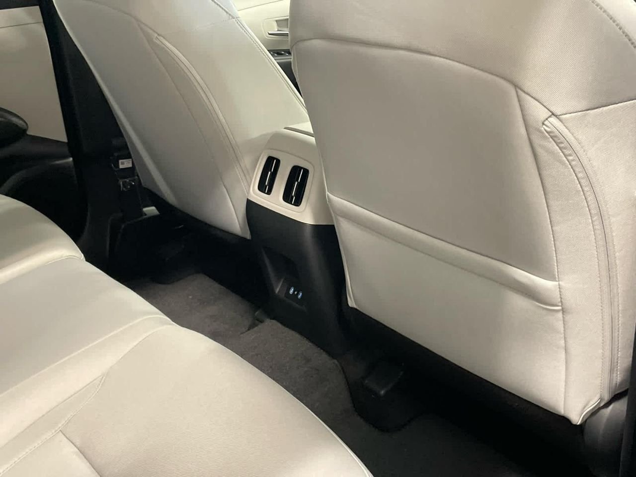 New 2026 Hampton Gray Hyundai SEL image 41