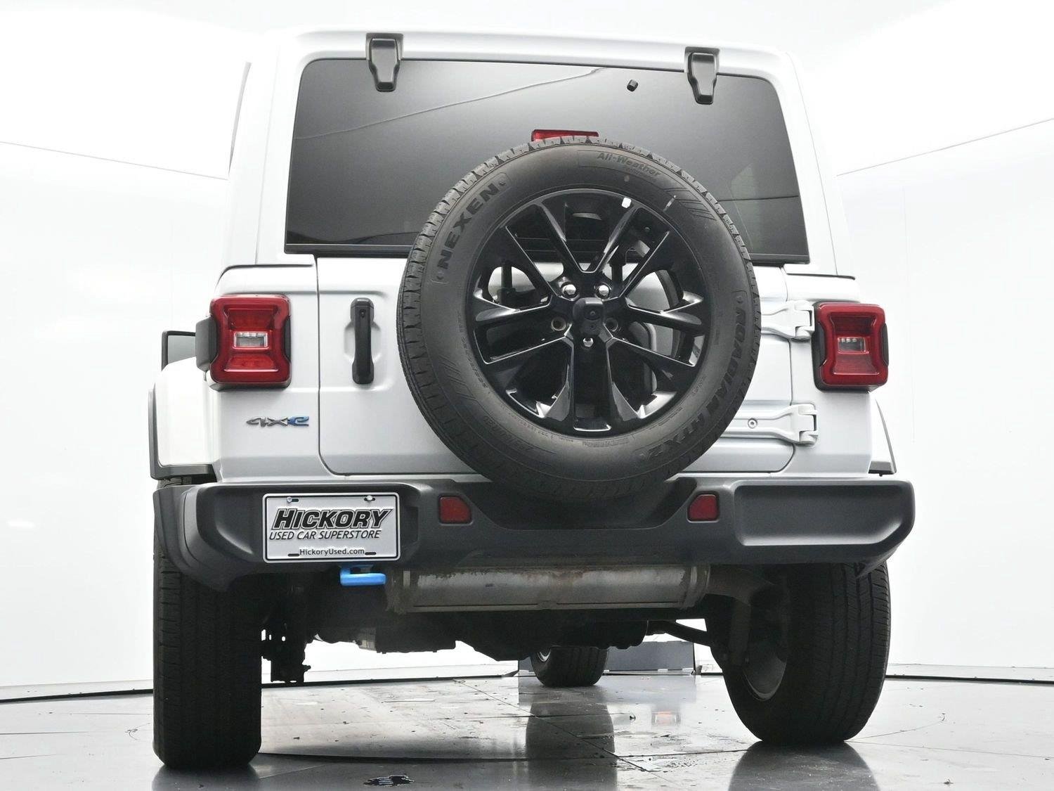 Used 2024 Bright White Clearcoat Jeep Sahara image 47