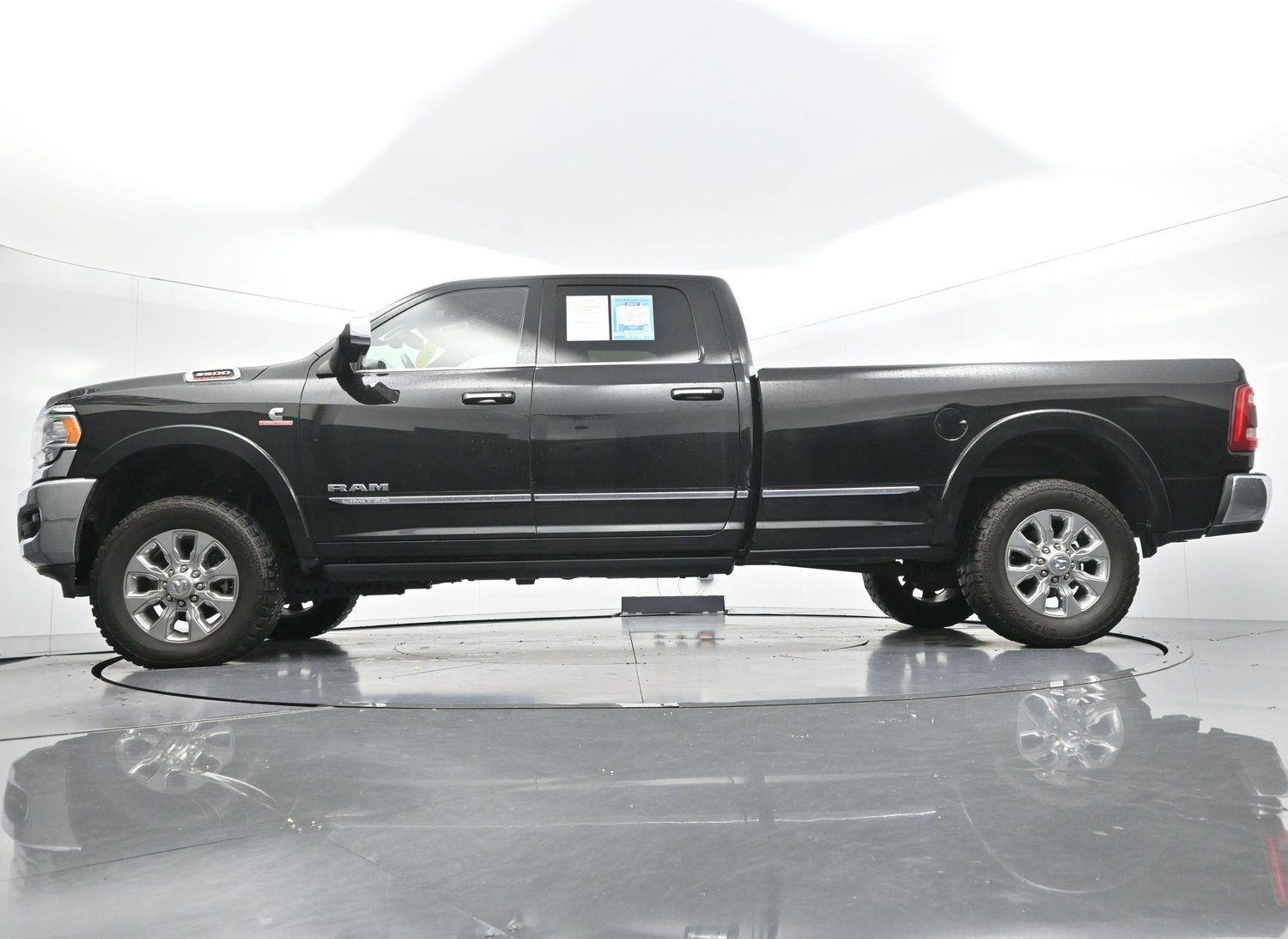 Used 2022 Diamond Black Crystal Pearlcoat Ram Limited image 45