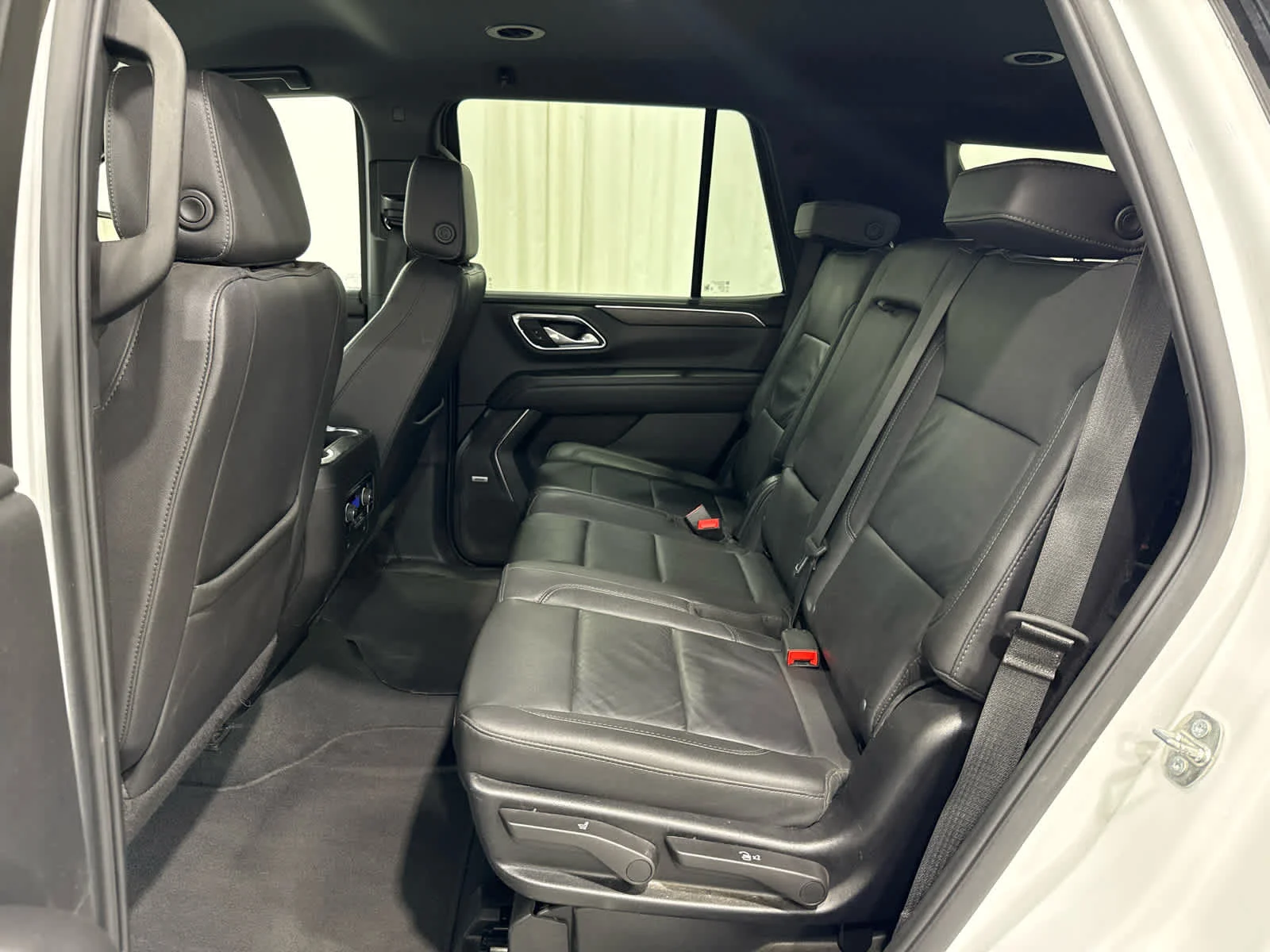 Used 2024 Summit White Chevrolet LT image 12