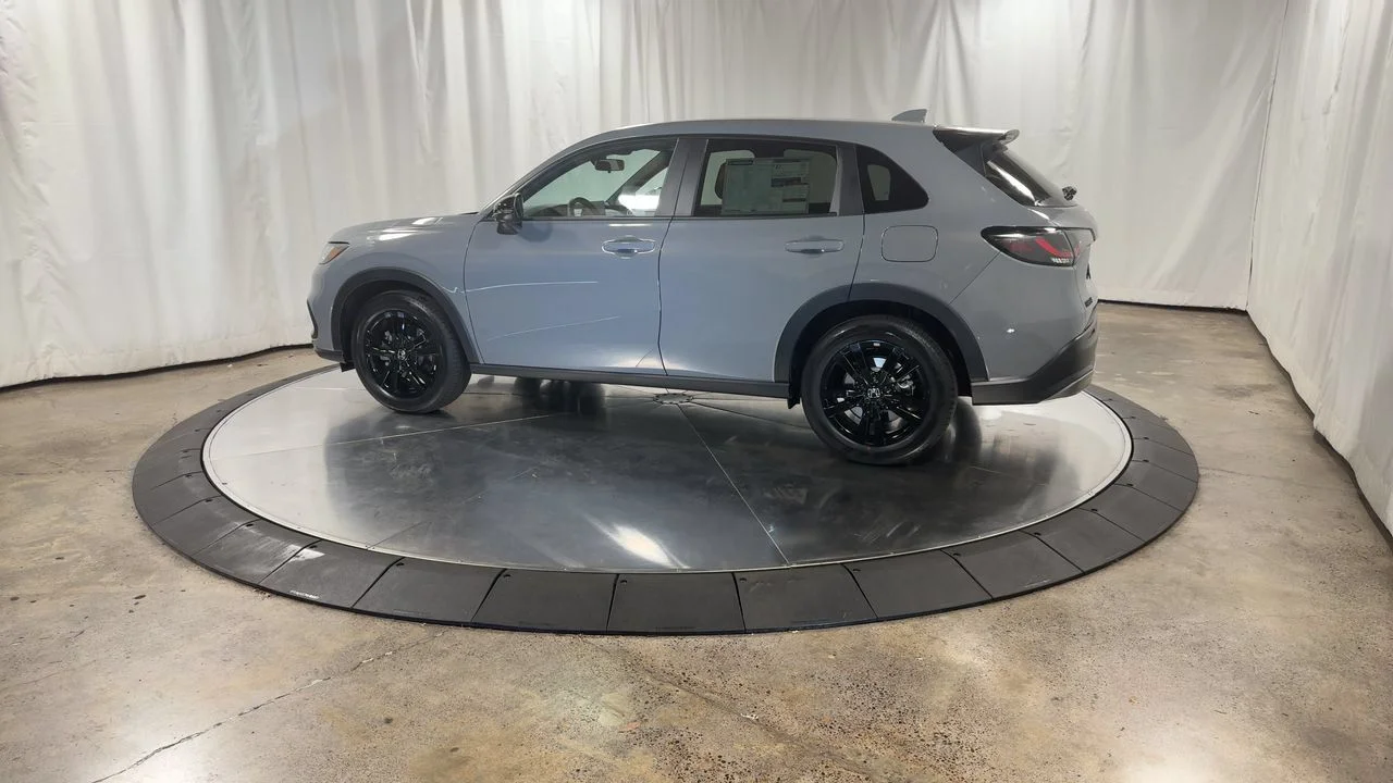 New 2027 Urban Gray Pearl Honda Sport image 9