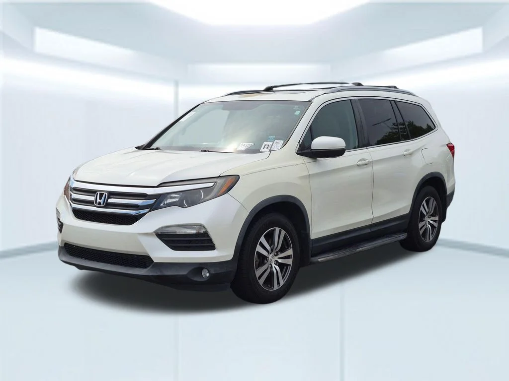 Used 2016 White Honda EX-L image 1