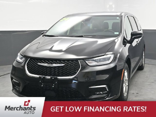 Used 2024 Black Chrysler Touring L image 2