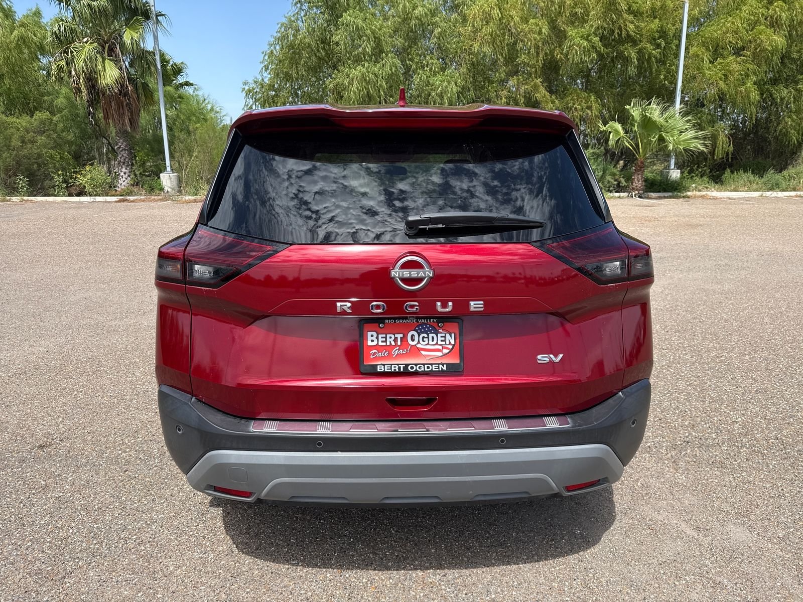 Used 2023 Red Nissan SV image 6
