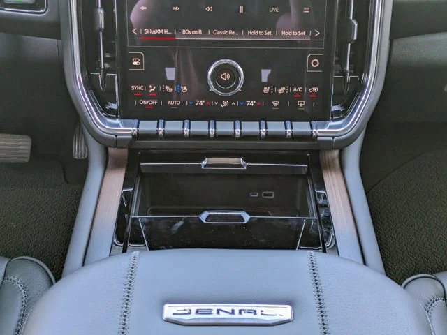 2026 GMC Yukon XL Denali - Photo 21