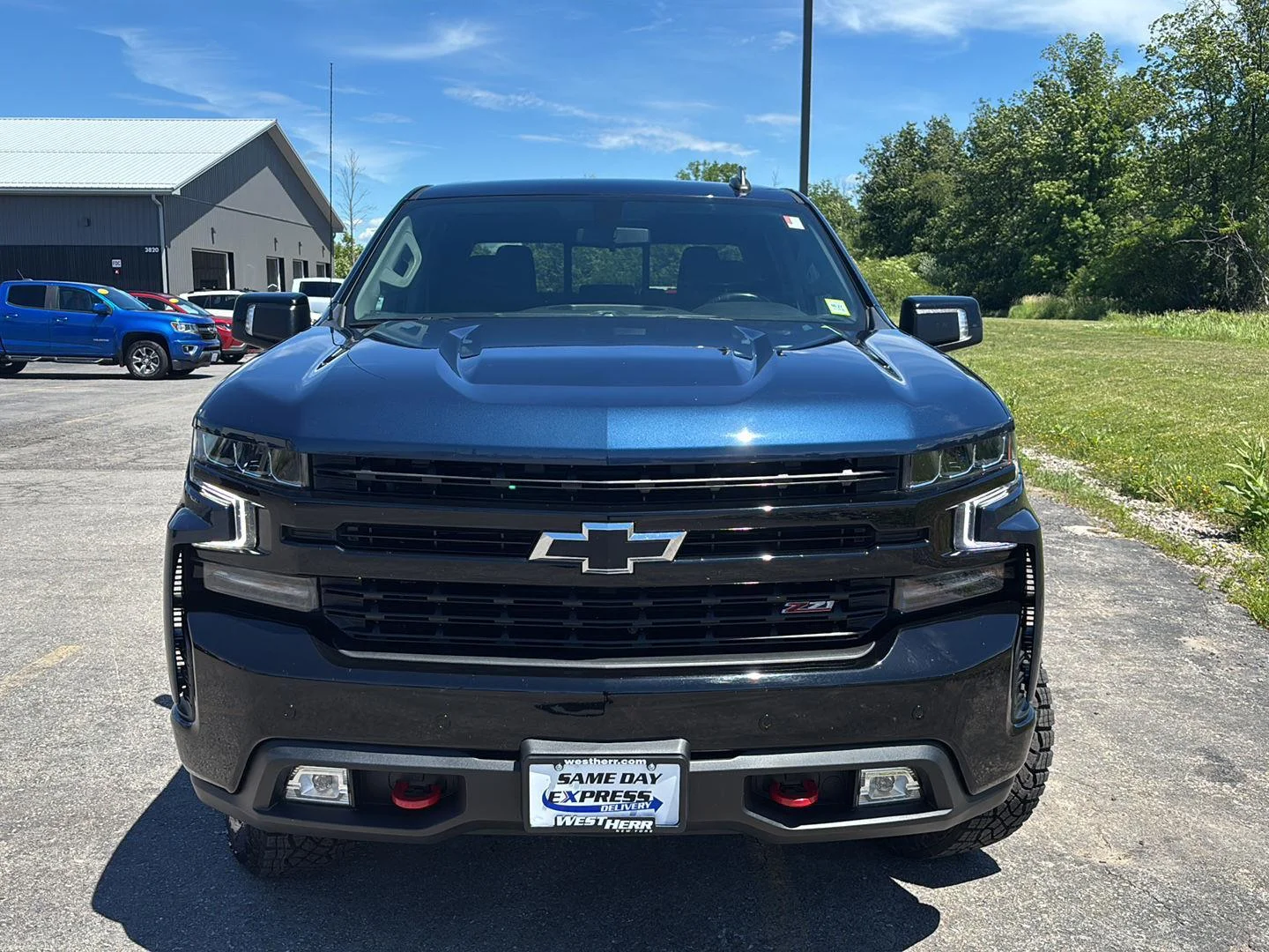 Used 2021 Northsky Blue Metallic Chevrolet LT Trail Boss image 2