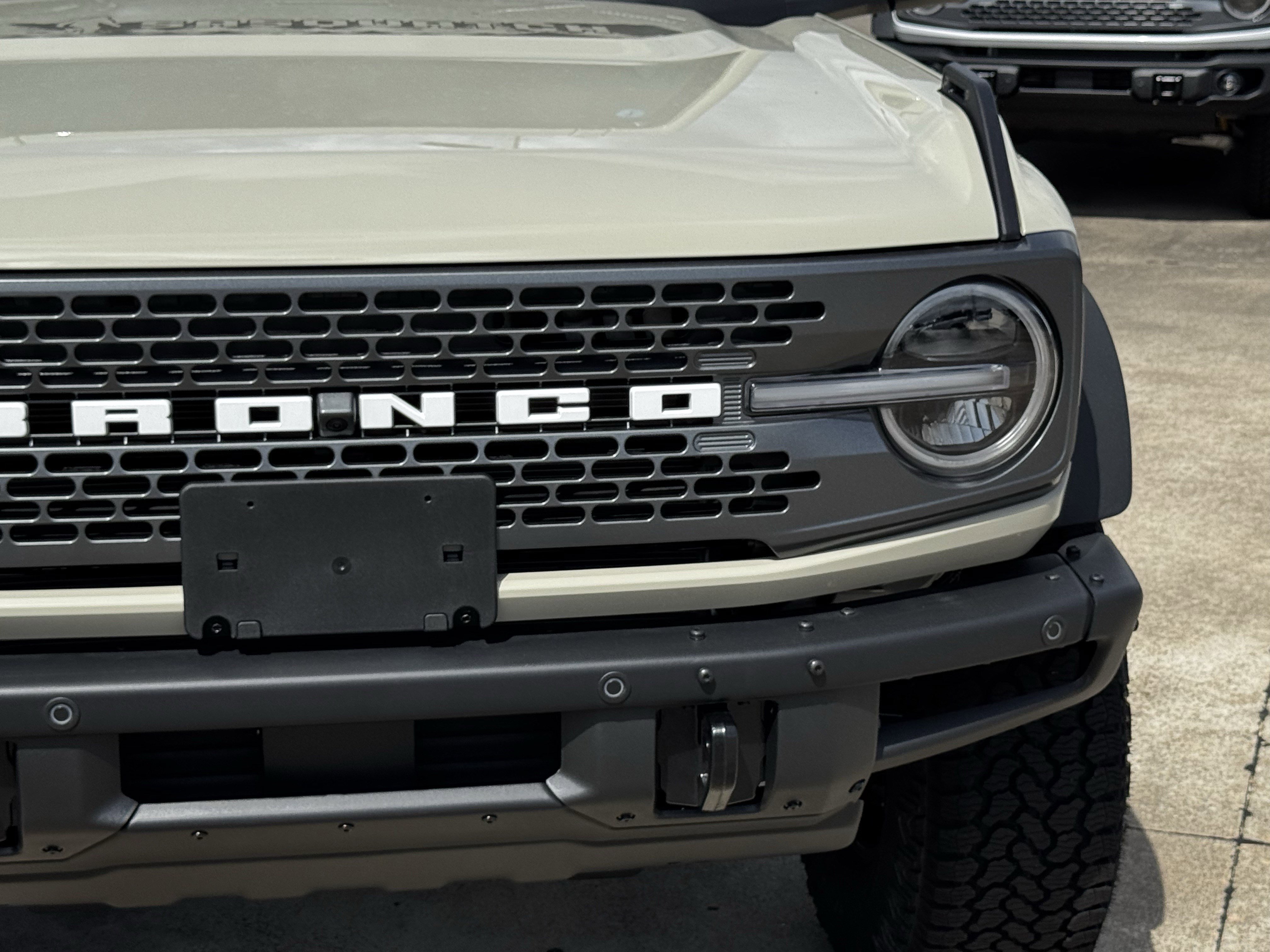 New 2026 Desert Sand Ford Badlands image 4