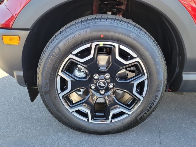 New 2026 Ruby Red Metallic Tinted Clearcoat Ford Outer Banks® image 23