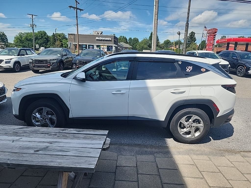 Used 2023 White Hyundai SEL image 5