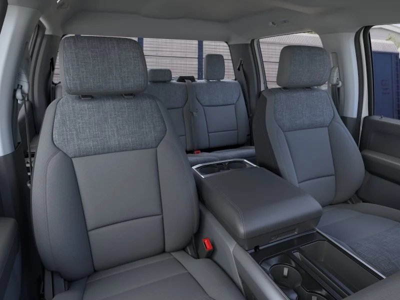 New 2026 Oxford White Ford XLT image 10