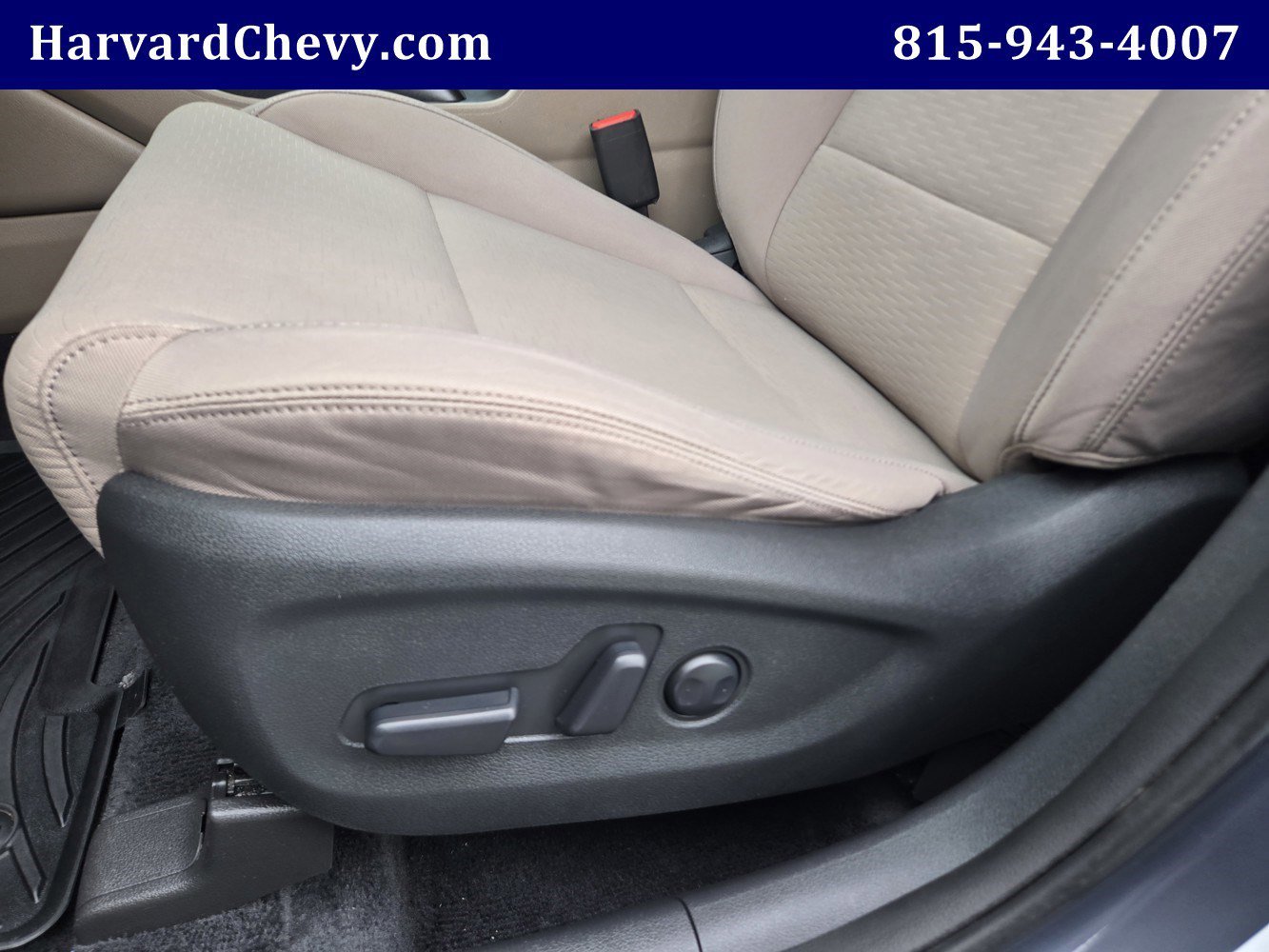 Used 2019 Gray Hyundai Value image 29