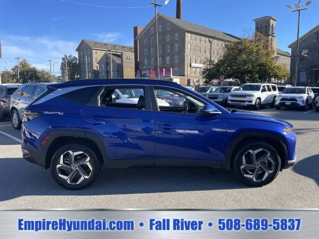 Used 2024 Blue Hyundai SEL image 3