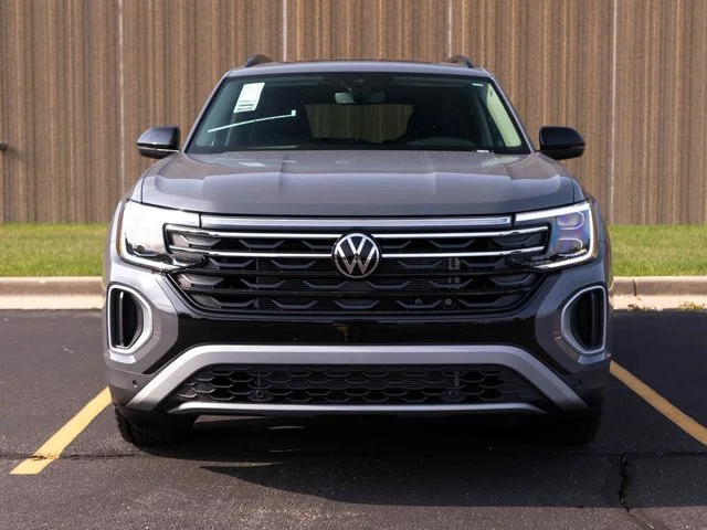 New 2026 Gray Volkswagen 2.0T Peak Edition image 6