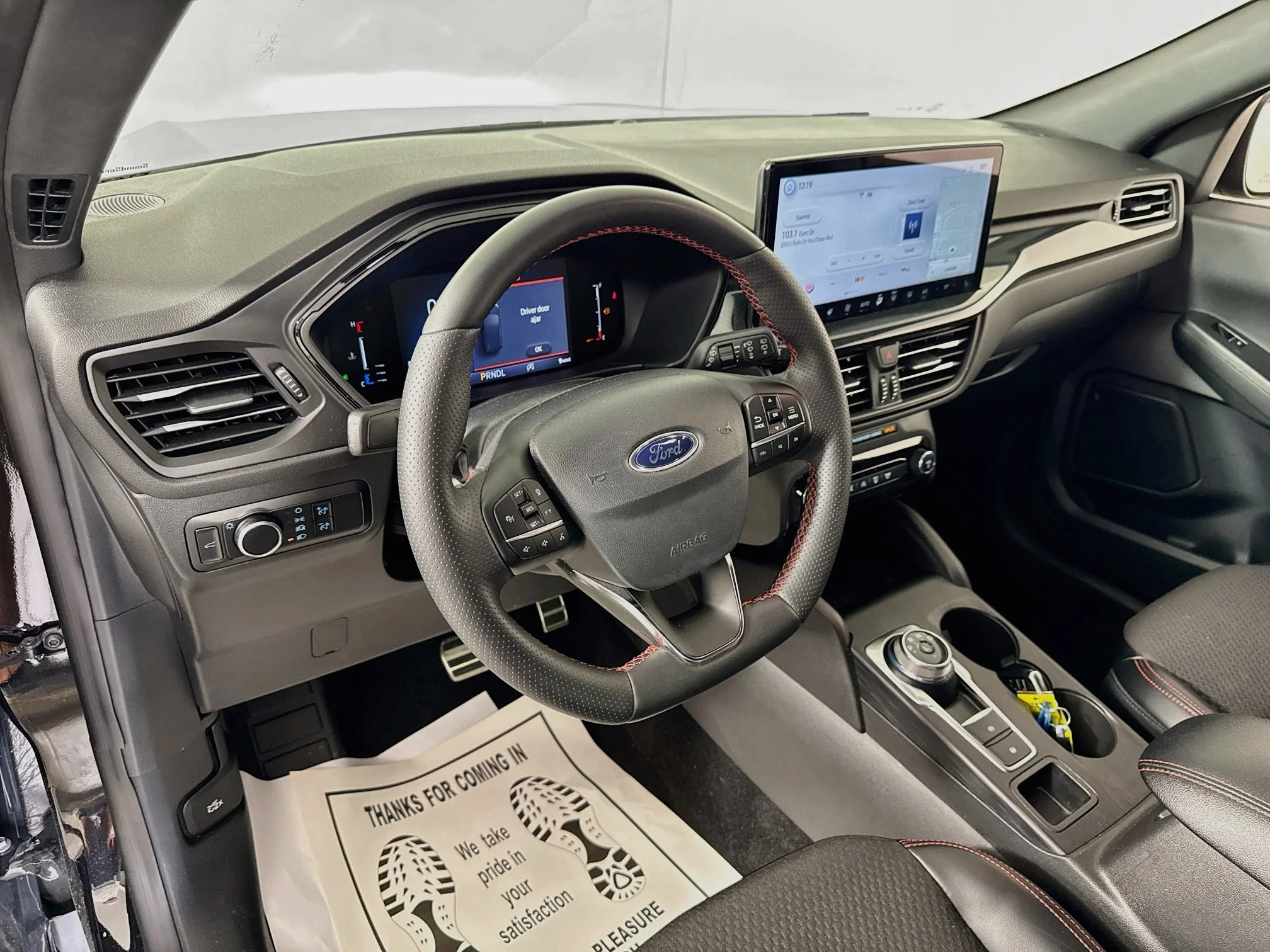 Used 2024 Agate Black Metallic Ford ST-Line image 9