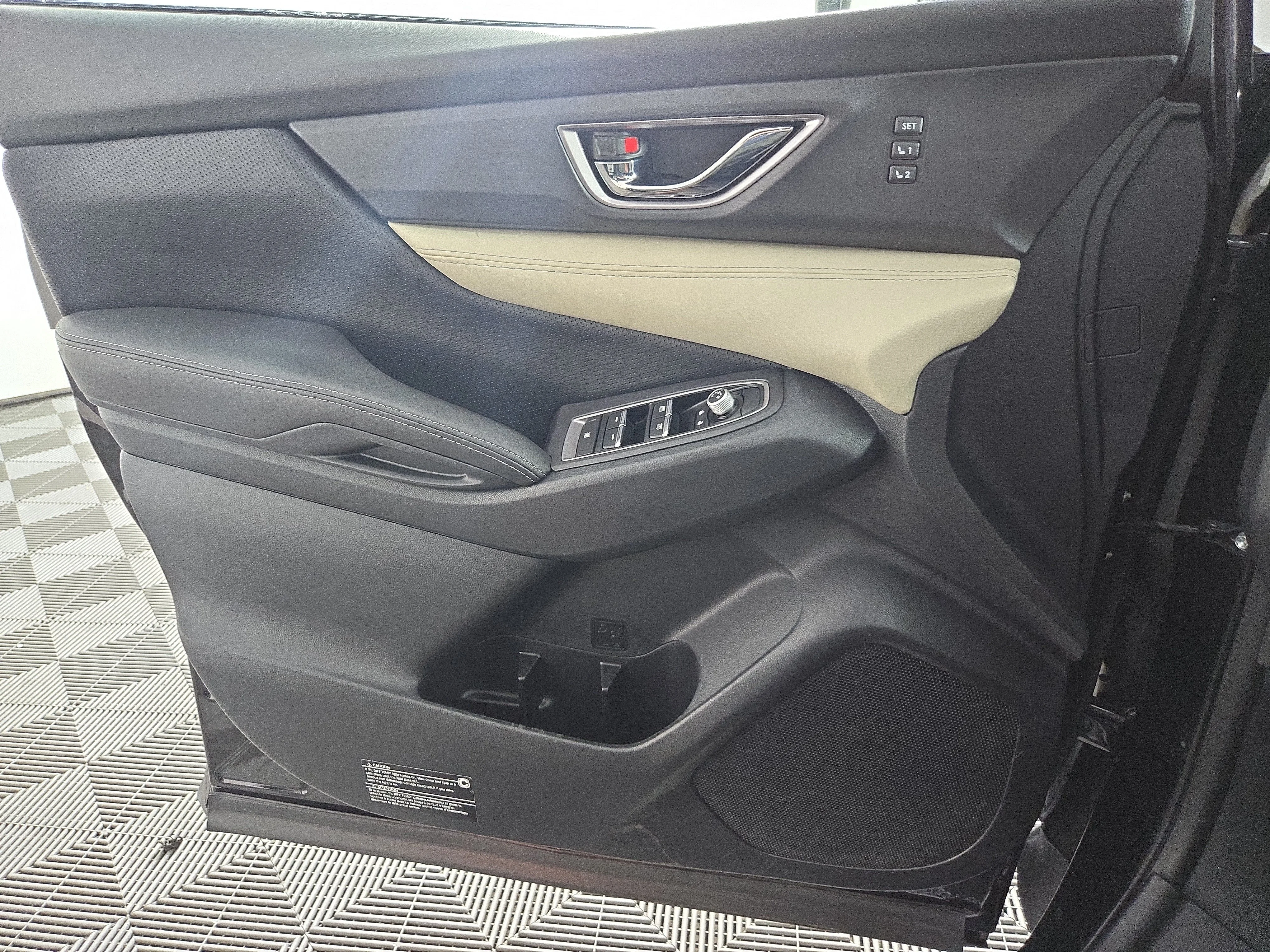 Used 2021 Crystal Black Silica Subaru Limited image 26