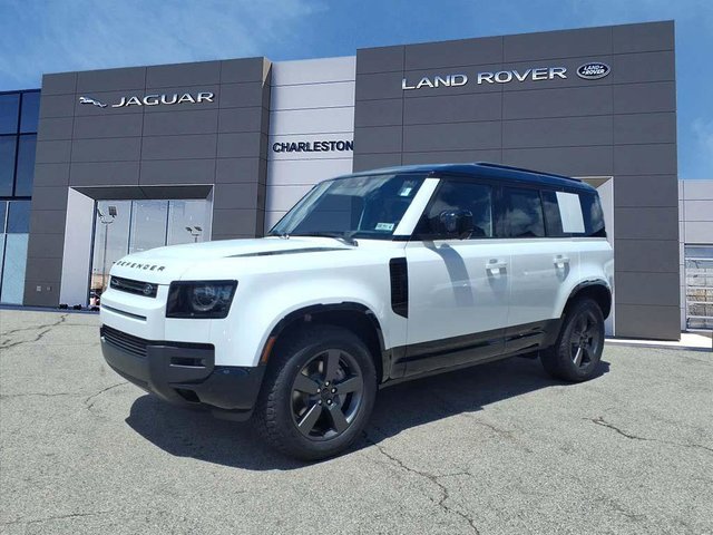 2026 Land Rover Defender 110 X-Dynamic SE