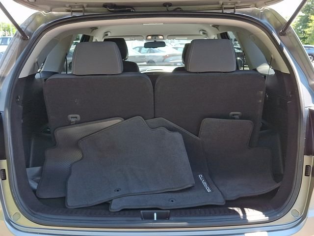 Used 2016 Silver Kia LX image 30