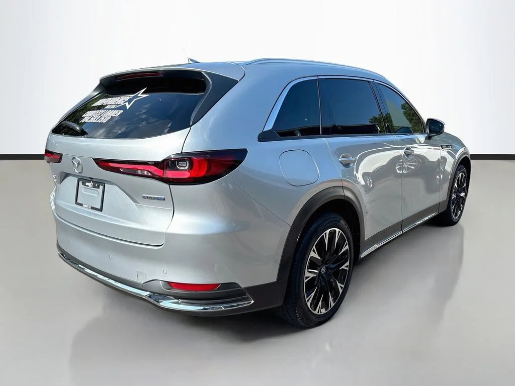Certified Used 2025 Silver Mazda Premium Plus image 7