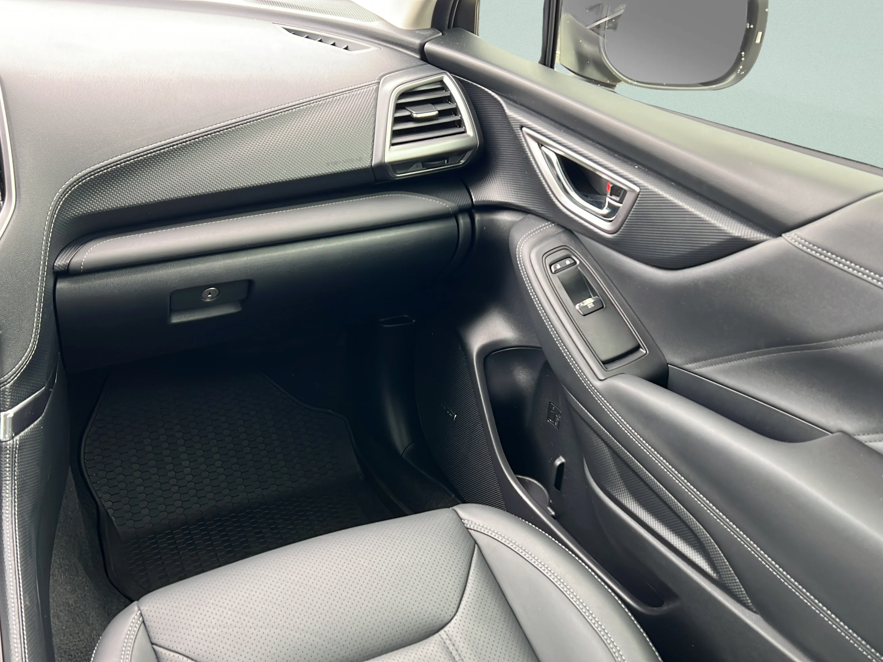 Used 2023 Crystal White Pearl Subaru Touring image 13