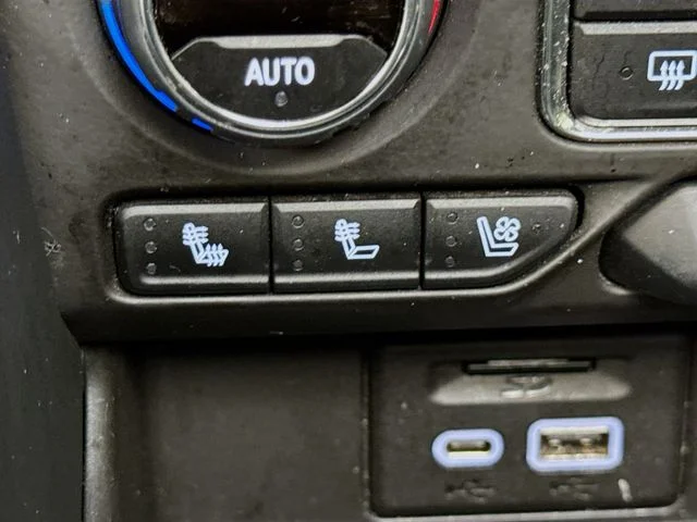 Used 2021 Black Chevrolet High Country image 21