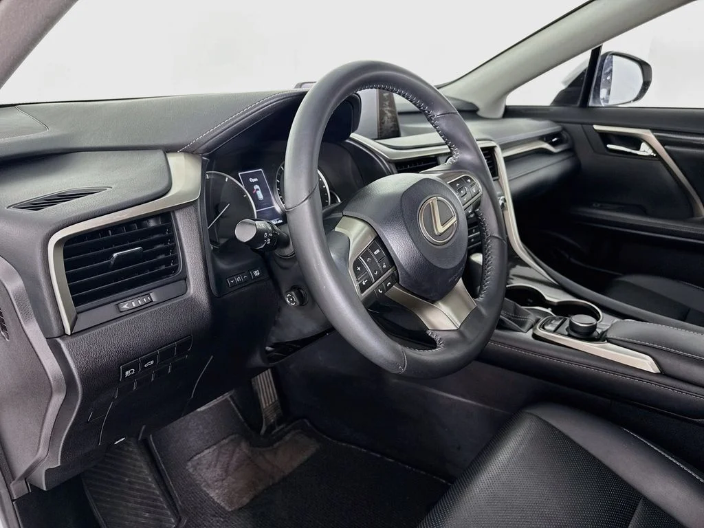 Used 2017 White Pearl Lexus 350 image 4