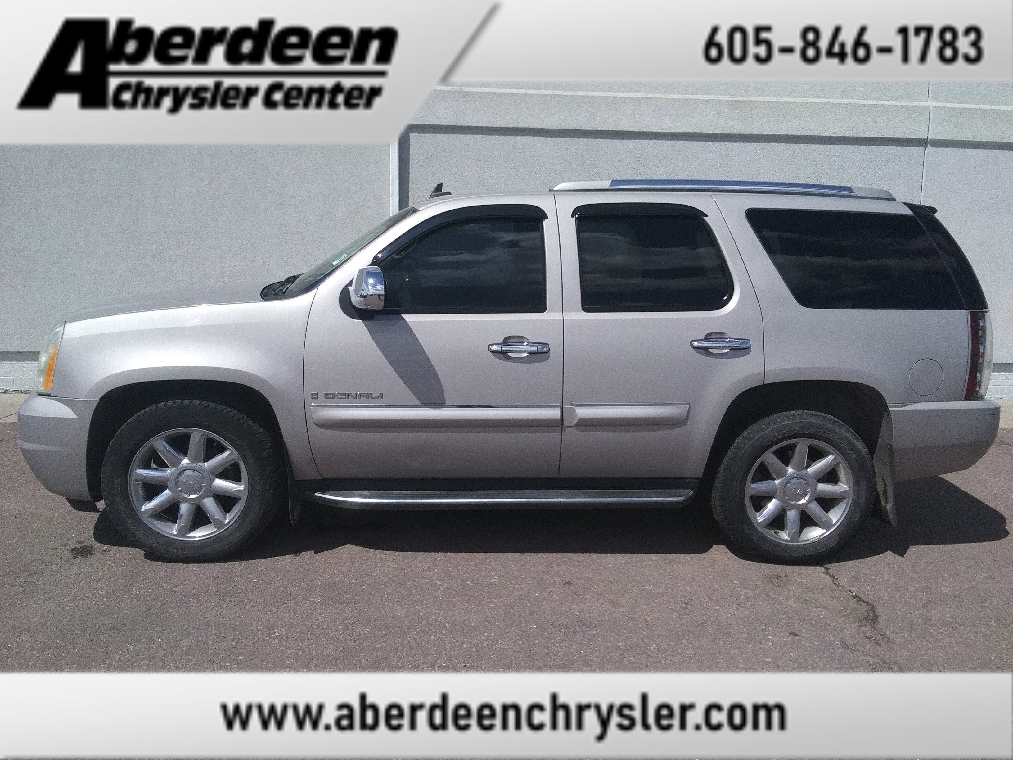 2007 GMC Yukon Denali's photo
