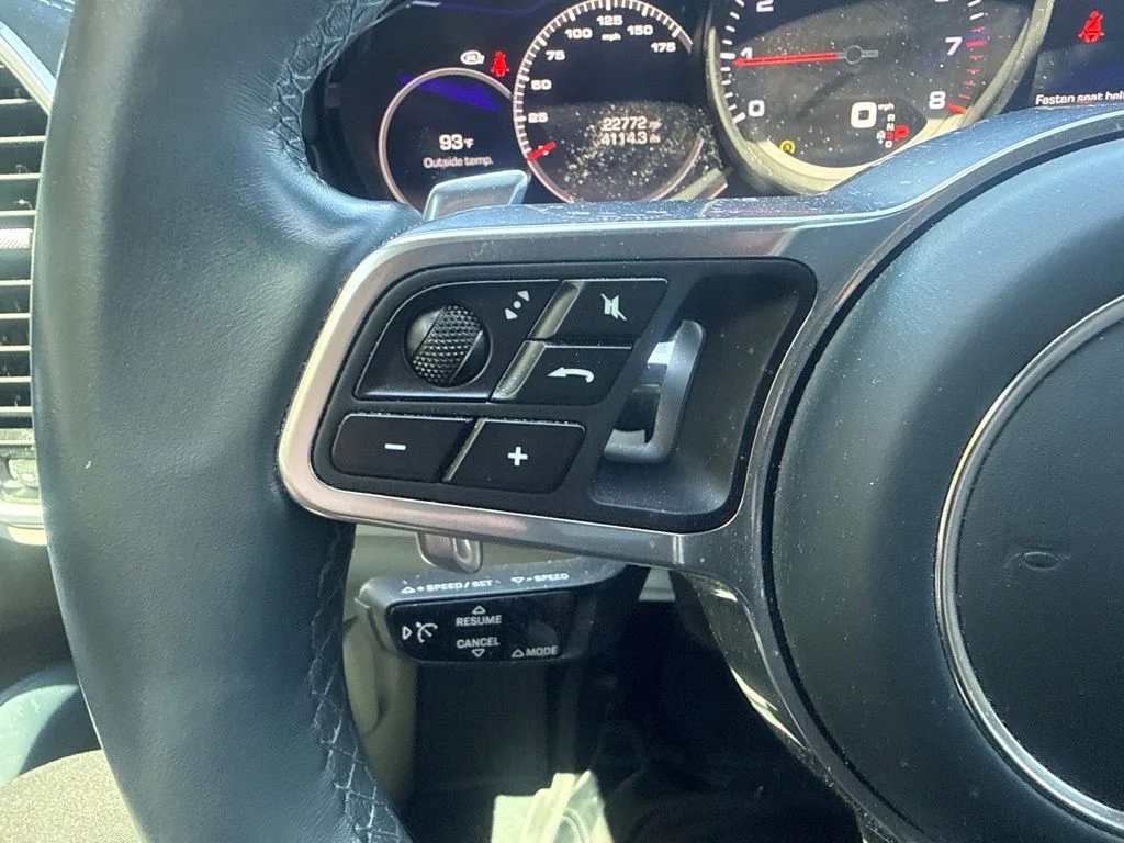 Used 2020 Blue Porsche Base image 19