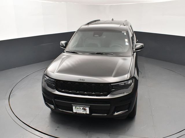 Used 2024 Black Jeep Altitude X image 14