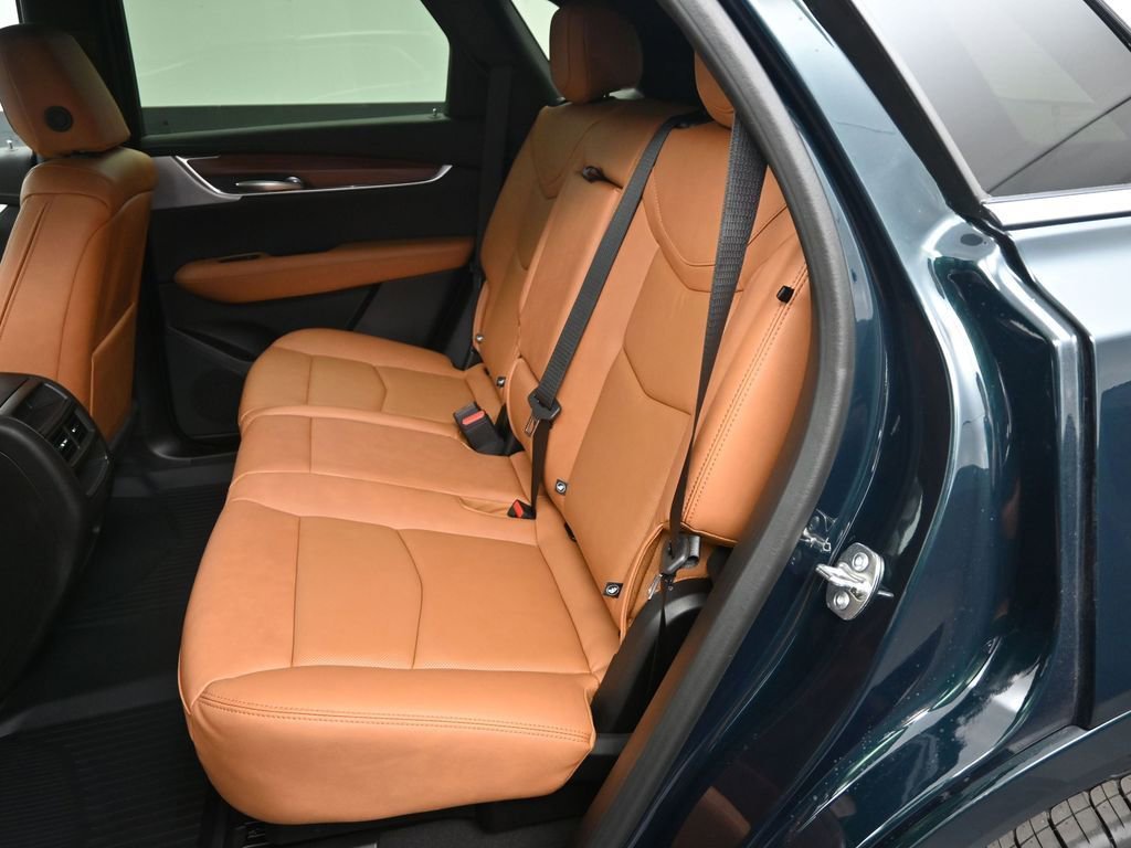 Used 2026 Emerald Lake Metallic Cadillac Premium Luxury image 15
