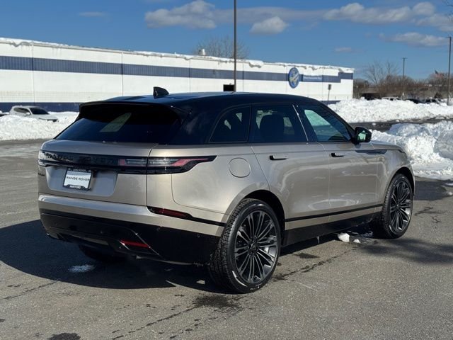 New 2026 Batumi Gold Land Rover Dynamic SE image 5