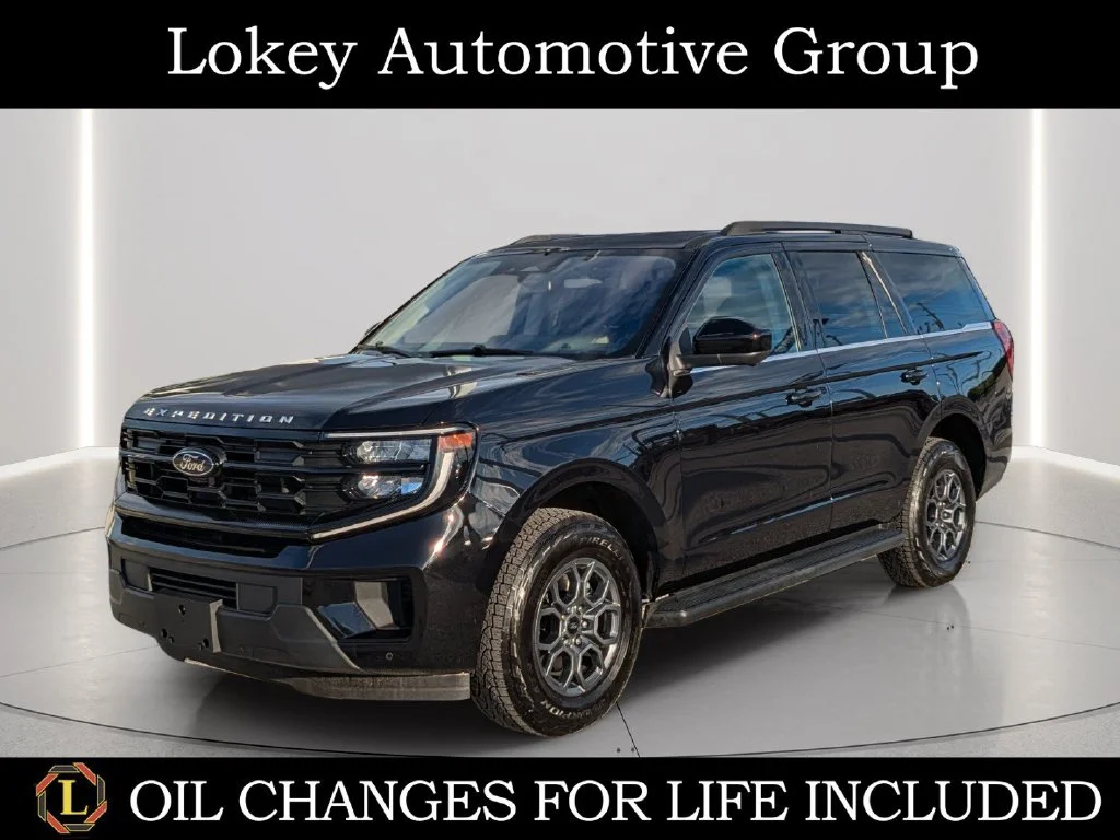 Used 2025 Black Ford Active image 1