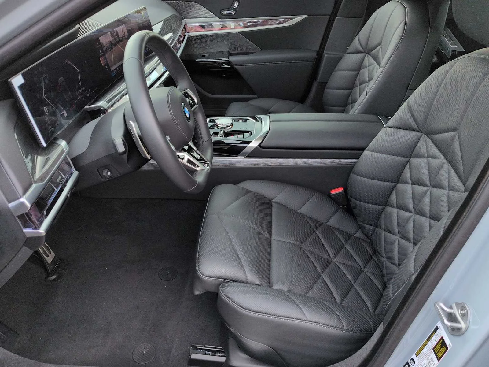 New 2025 Brooklyn Grey Metallic BMW 740i xDrive image 17