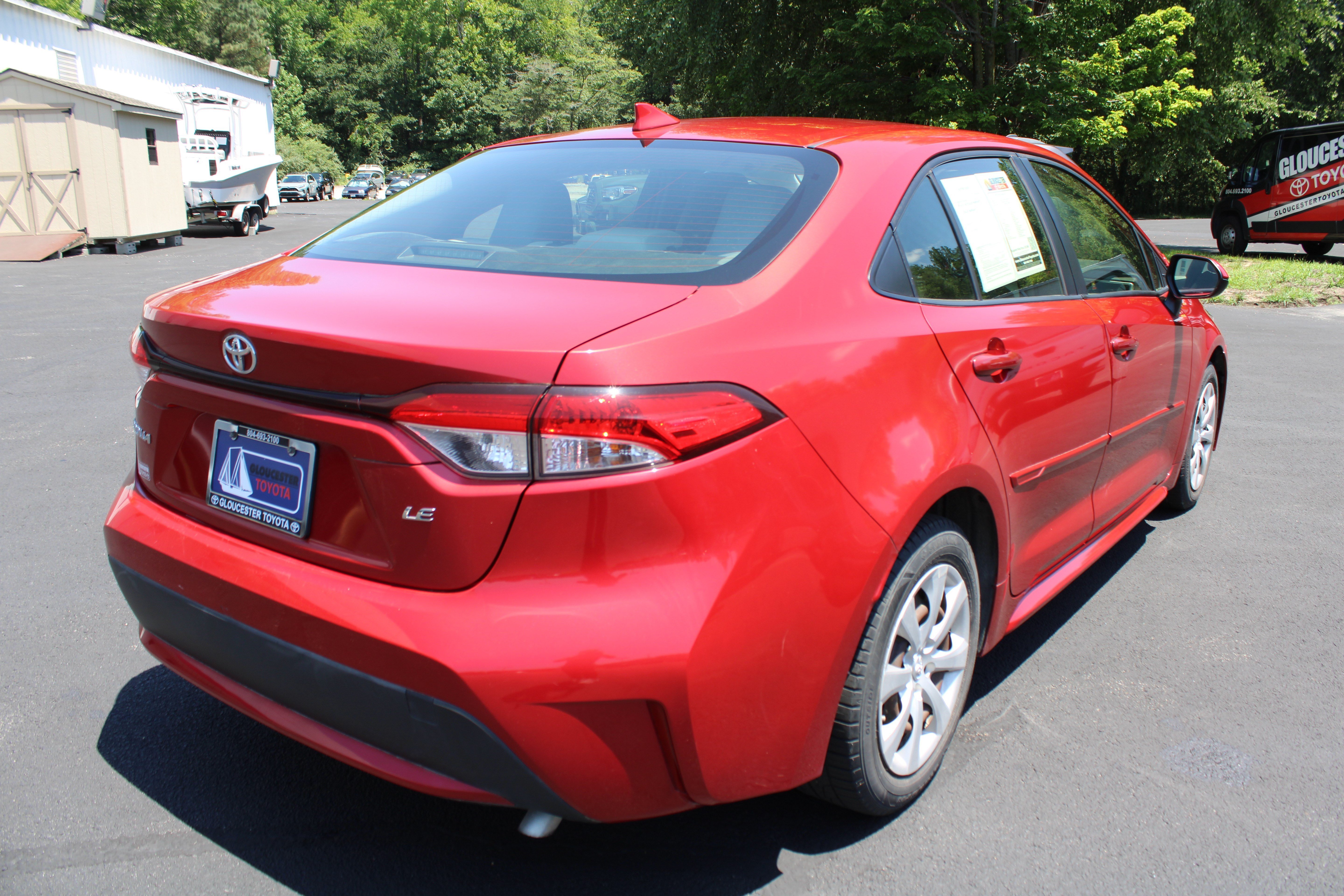 Used 2020 Barcelona Red Metallic Toyota LE image 5