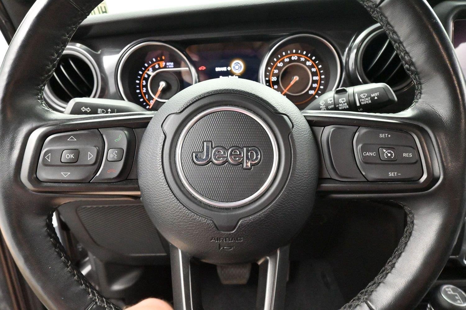 Used 2022 Granite Crystal Metallic Clearcoat Jeep Unlimited Sport Altitude image 15