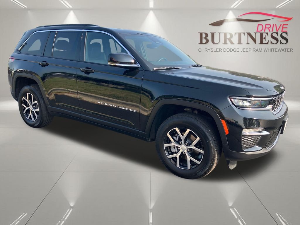 Used 2024 Black Jeep Limited image 9