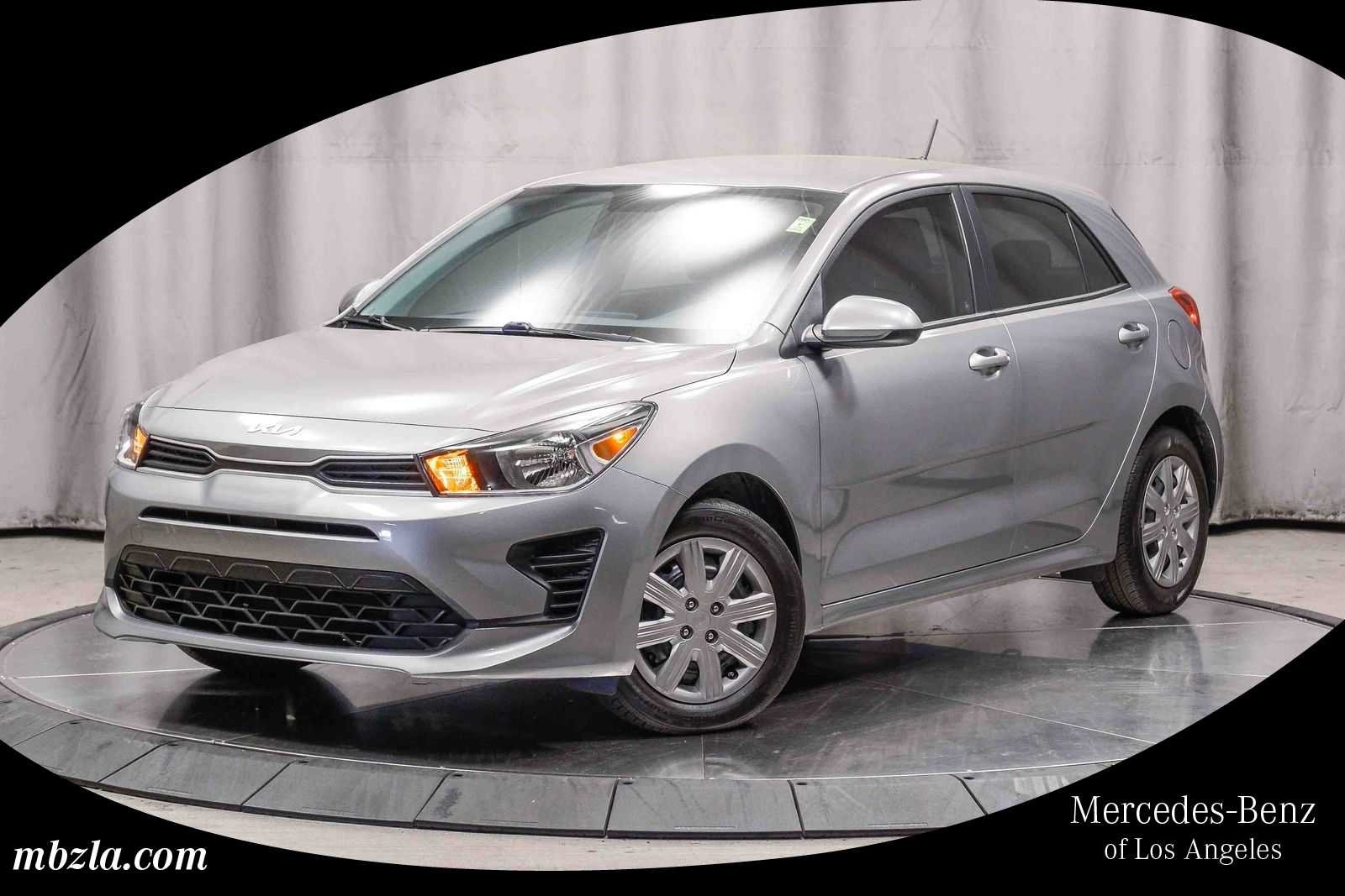 2023 Kia Rio S iVT's photo