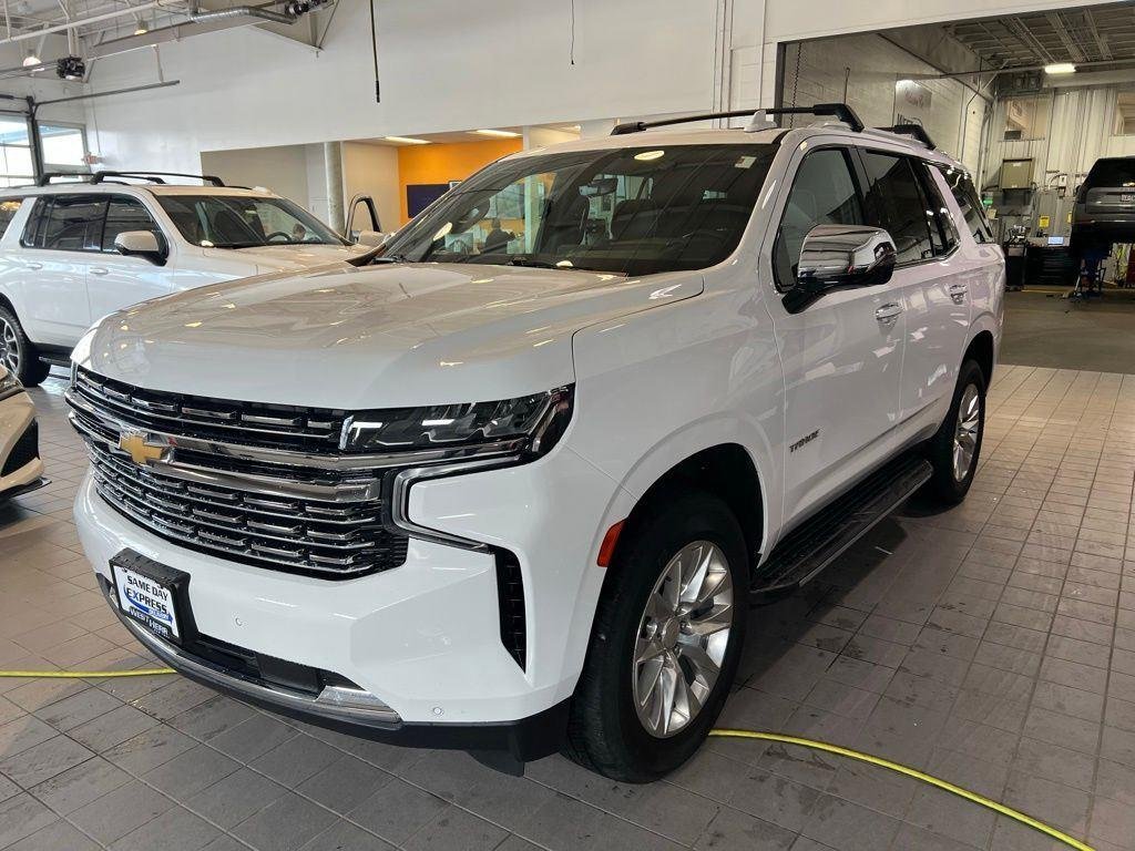 Used 2022 Summit White Chevrolet Premier image 4