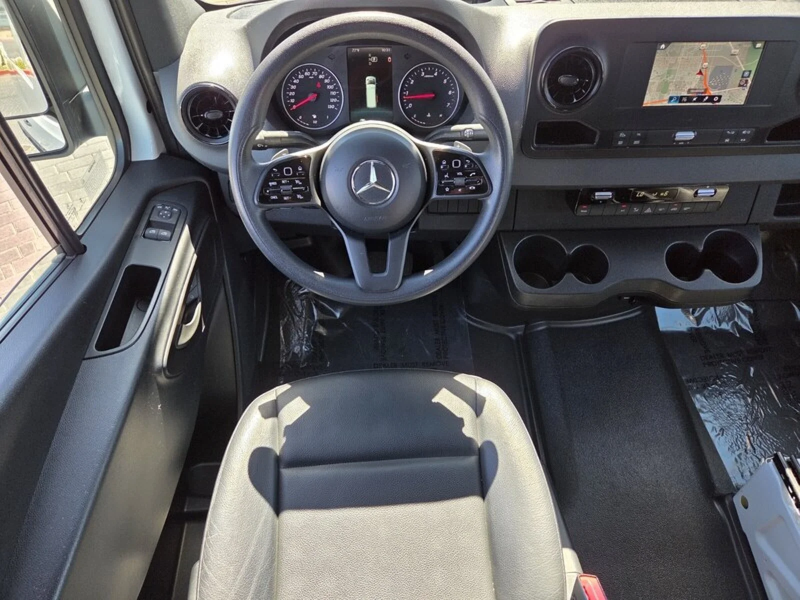 Used 2023 Arctic White Mercedes-Benz 2500 image 18