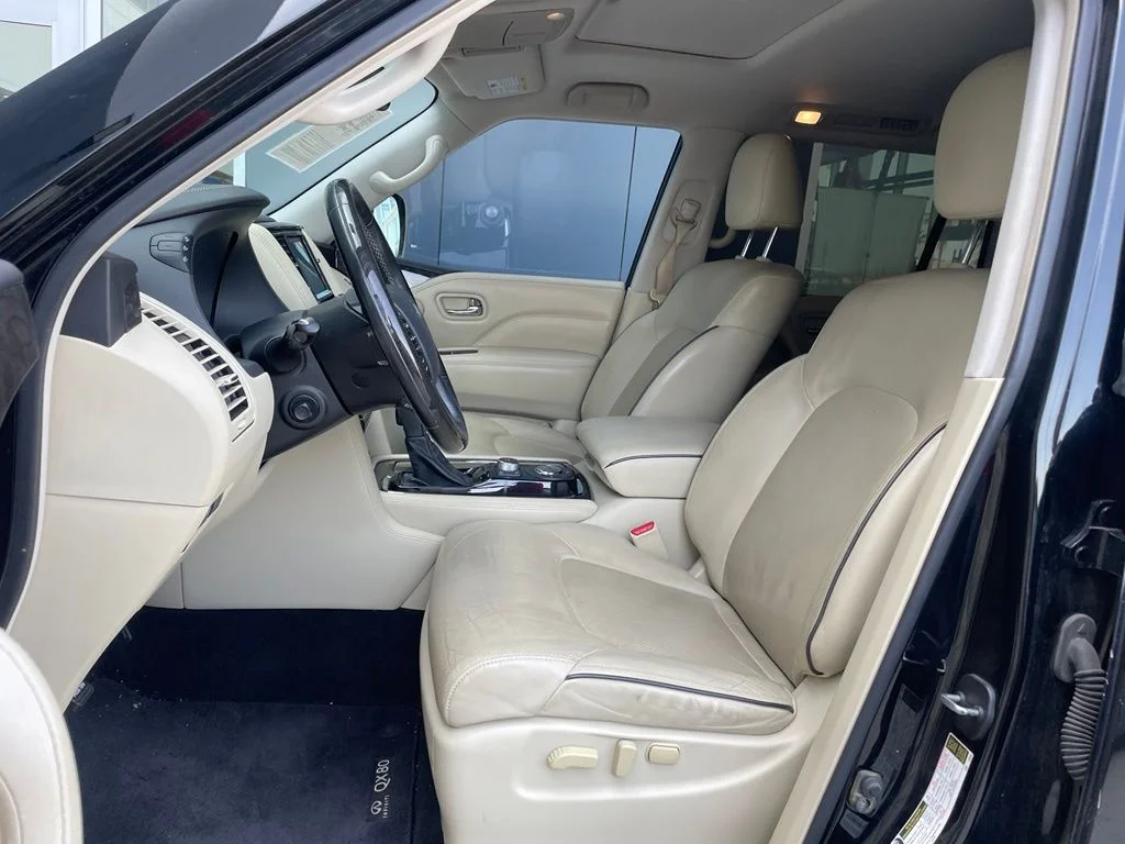 Used 2020 Black INFINITI LUXE image 11