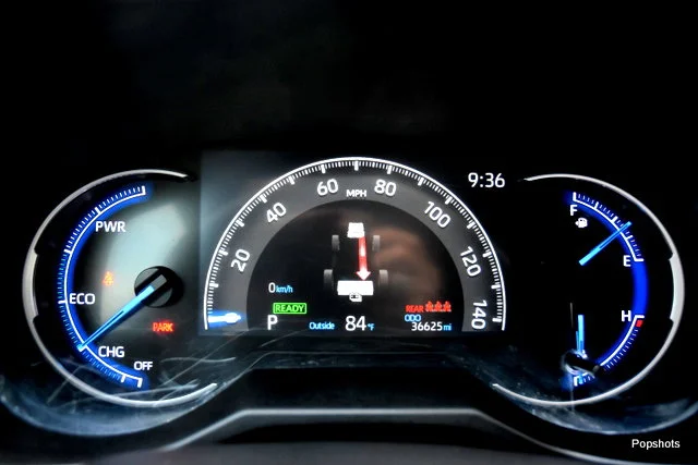 Used 2023 Magnetic Gray Metallic Toyota SE image 17