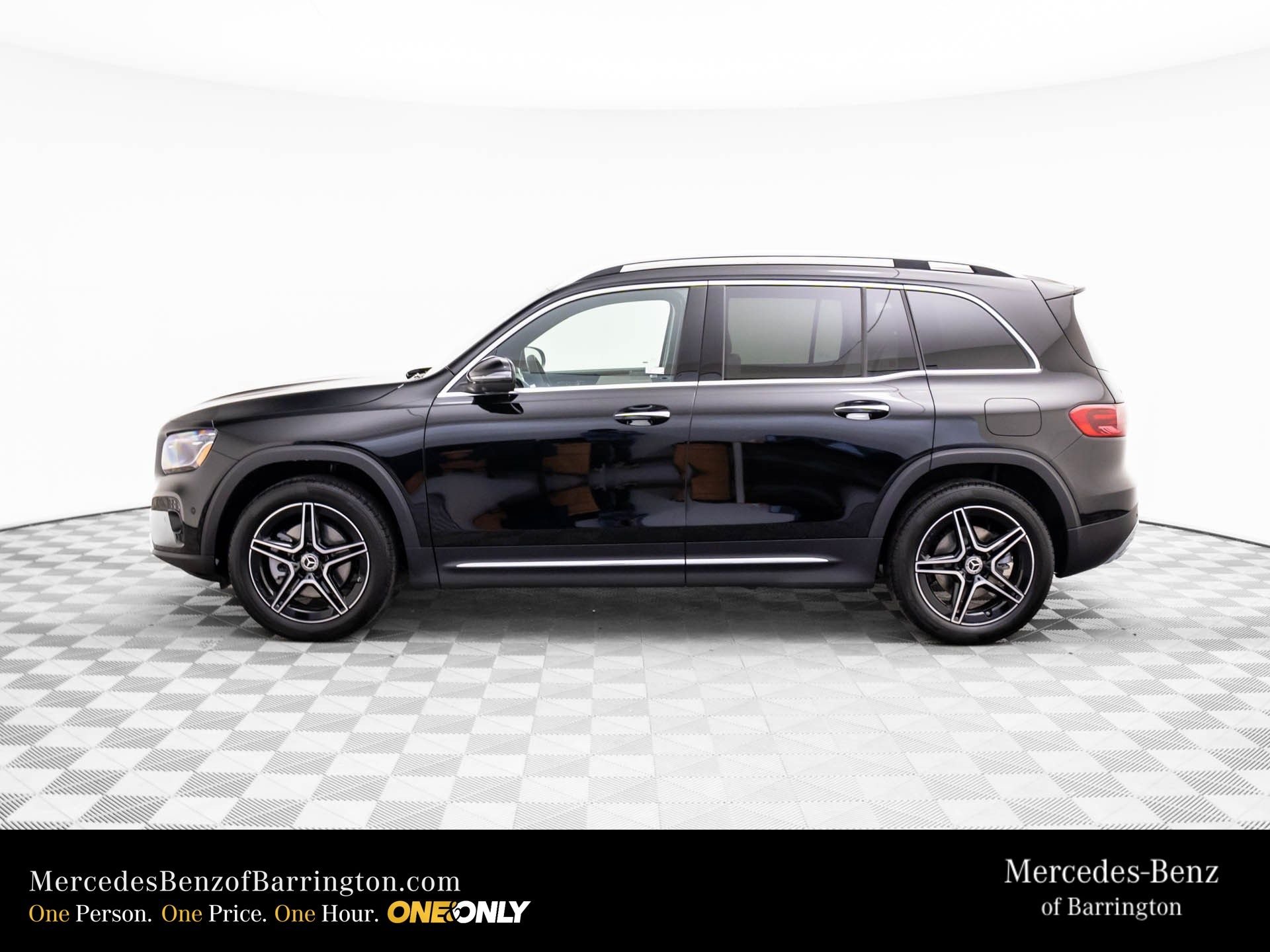 New 2026 Night Black Mercedes-Benz GLB 250 image 2