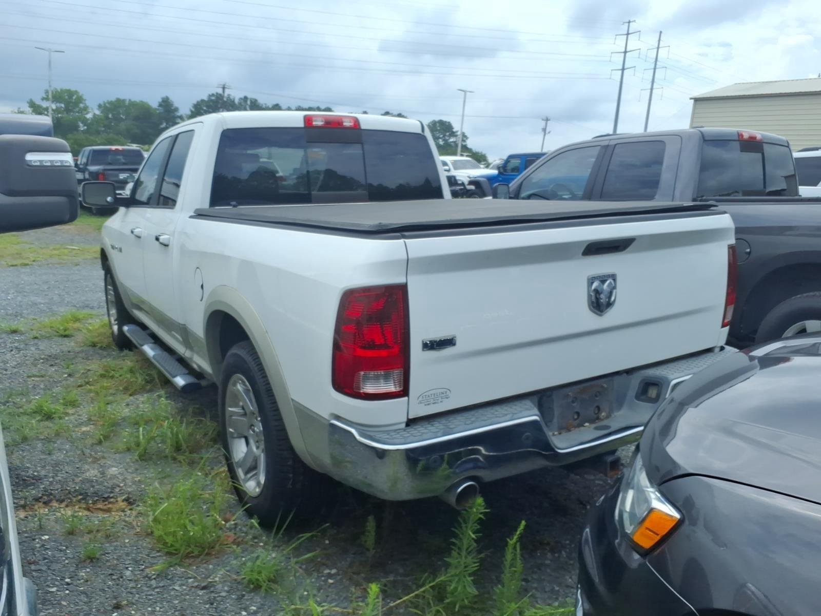 Used 2010 Bright White Dodge Laramie image 12