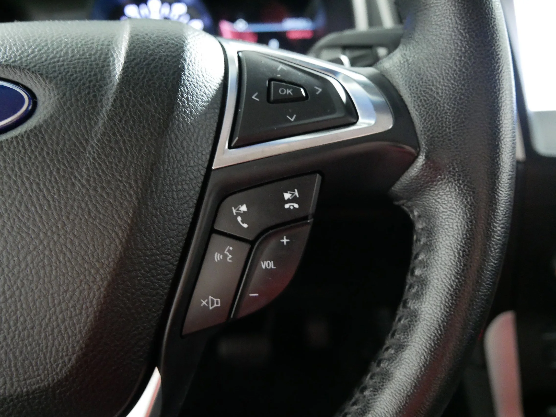 2020 Ford Edge SEL - Photo 28