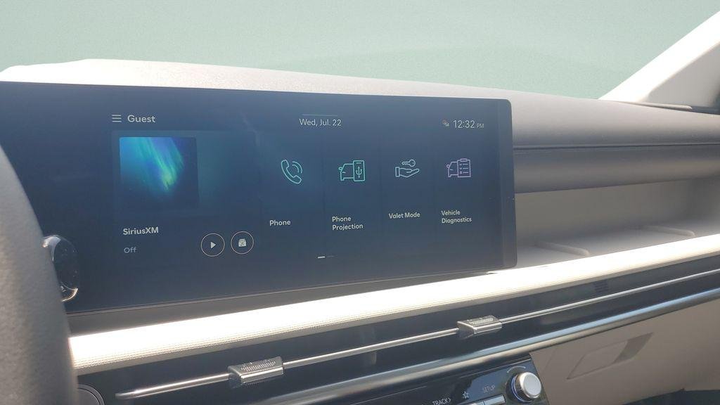 New 2026 Silver Hyundai SEL Plus FWD image 19