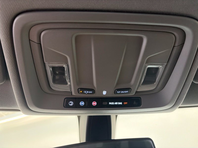 Used 2019 Black Chevrolet LT image 29