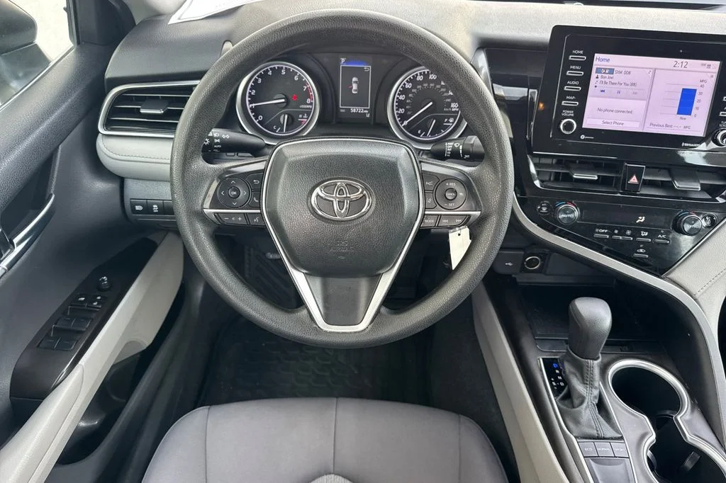 Used 2023 Silver Toyota LE image 18