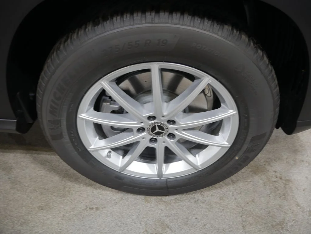 Certified Used 2026 Black Mercedes-Benz GLE 350 image 15