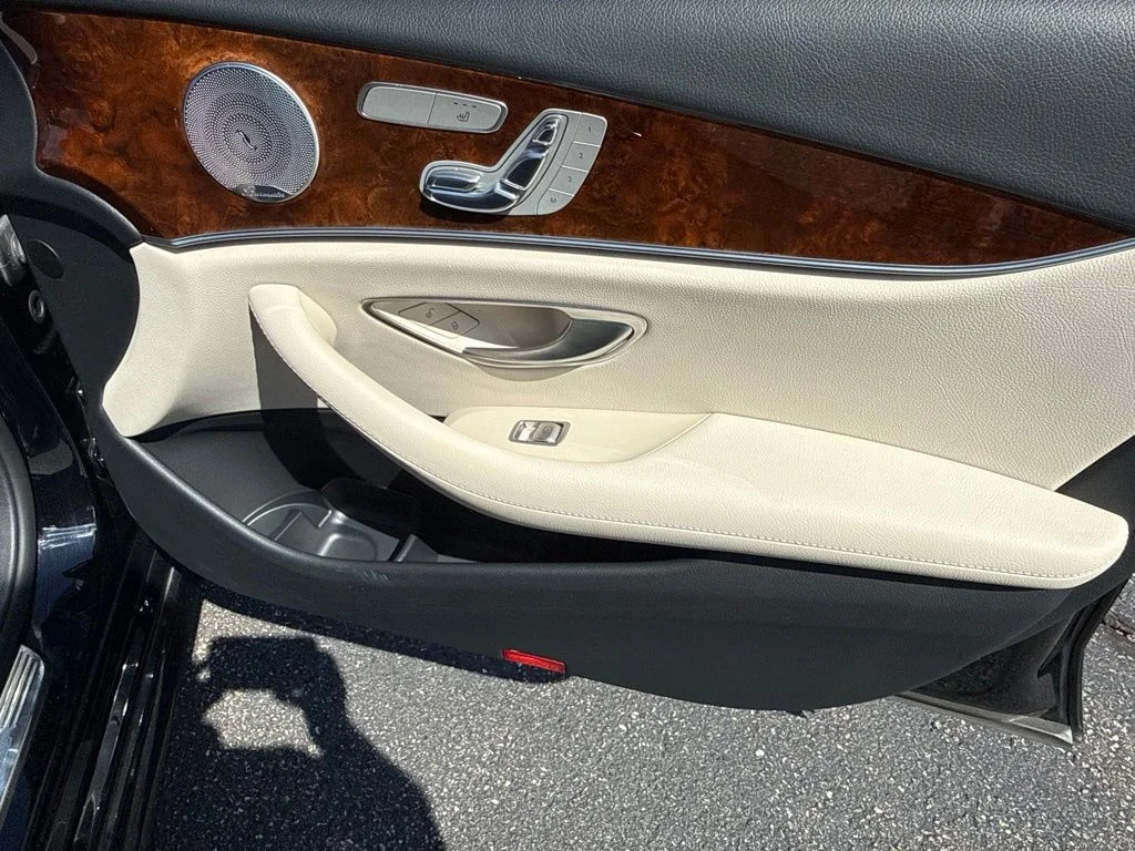 Used 2019 Black Mercedes-Benz E 300 image 21